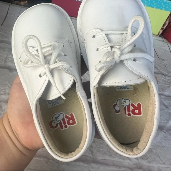 Little Boys White Dressy NWOT - Picture 5 of 7